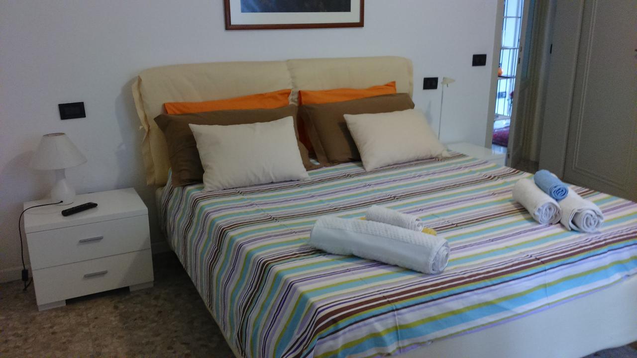 Appartamento Villa Margherita Desenzano del Garda Eksteriør bilde