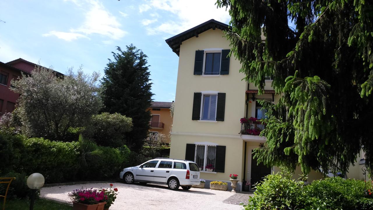 Appartamento Villa Margherita Desenzano del Garda Eksteriør bilde
