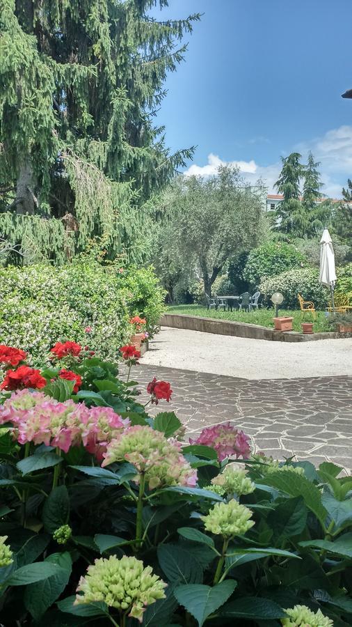 Appartamento Villa Margherita Desenzano del Garda Eksteriør bilde